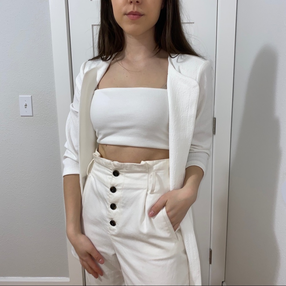 White Jacket | Business Attire | Minimalist - Picture 2 of 4